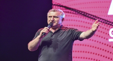 Bakan Bak,