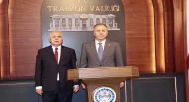 İçişleri Bakanı Yerlikaya, Trabzon'da güvenlik toplantısında konuştu:
