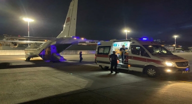 Trabzon'da kalp rahatsızlığı bulunan 2 çocuk ambulans uçakla Ankara'ya sevk edildi