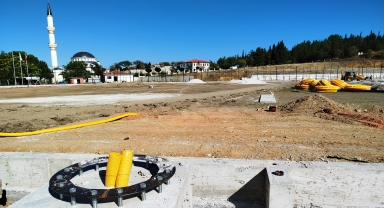 Boyabat’ta ilçe stadı yenileniyor