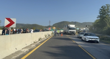 Düzce'de zincirleme trafik kazasında 1 kişi öldü, 7 kişi yaralandı