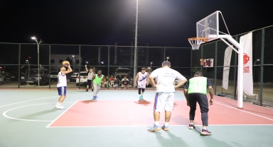 Karabük'te 30 Ağustos Zafer Bayramı basketbol turnuvası düzenlendi
