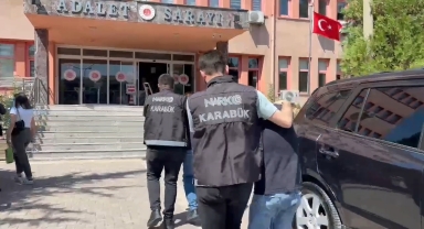 Karabük'te uyuşturucu operasyonunda yakalanan 2 şüpheli adli kontrolle salıverildi
