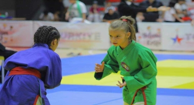 Sinoplu sporcular Minikler Türkiye Kuraş Şampiyonası'ndan 11 madalya ile döndü