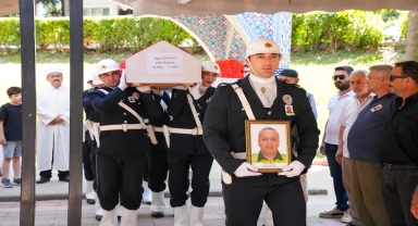 Tokat'ta tedavi gördüğü hastanede ölen polis memuru toprağa verildi