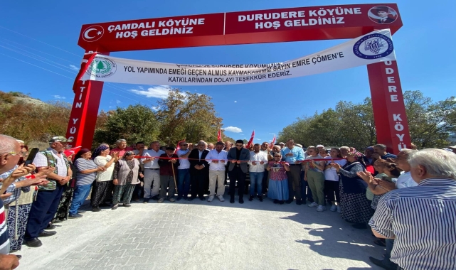 Almus'ta Çamdalı grup yolu hizmete açıldı