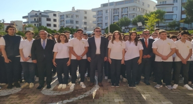 Gerze'de ilk ders zili çaldı