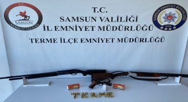 Samsun'da bir adreste 6 ruhsatsız tabanca ele geçirildi