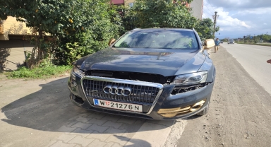 Samsun'da otomobil ile cip çarpıştı, 2 kişi yaralandı