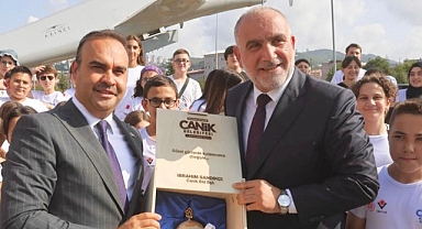 Sanayi Bakanı Kacır Canik Özdemir Bayraktar Keşif Kampüsü'nde 