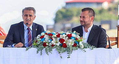 Şenol Güneş İçin İmza Töreni Yapıldı 