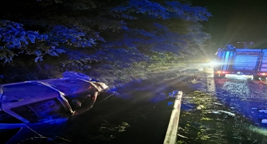 Sinop'ta otomobilin devrilmesi sonucu 1 kişi öldü, 4 kişi yaralandı