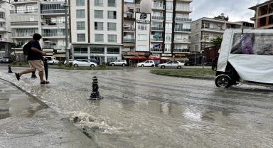 Sinop'ta sağanak etkili oldu, denizde hortum oluştu