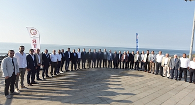 TOBB DOĞU KARADENİZ ODA BORSA BÖLGE TOPLANTISI RİZE’DE YAPILDI. “GÜÇ BİRLİĞİ İÇİNDE BÖLGESEL OLARAK KALKINMALIYIZ”