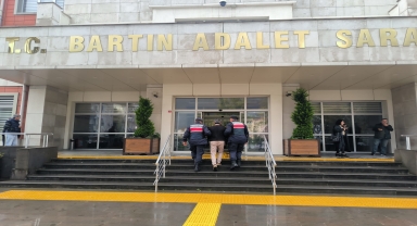 Bartın'da 6 yıl 3 ay kesinleşmiş hapis cezasıyla aranan hükümlü yakalandı