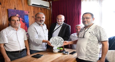 Batman'da 35 yıl önce vatani görevini yapan arkadaş grubu Düzce'de buluştu