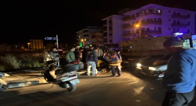 Çorum'da otomobille çarpışan motosikletin sürücüsü yaralandı