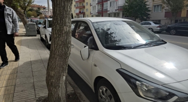 Çorum'da park halindeki 15 aracın aynaları kırıldı