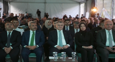 Gençlik ve Spor Bakanı Bak, UTMB Dünya Serisi Tanıtım Toplantısı'nda konuştu: