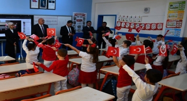 Gümüşhacıköy Kaymakamı Güneş'ten ilkokul ziyareti