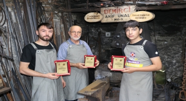 Karabük'te yılın ahisi, kalfası ve çırağı aynı atölyeden
