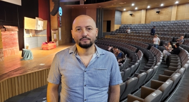 Samsun'da görme engelliler tiyatroyla buluşturuldu