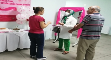 Samsun'da meme kanseriyle ilgili farkındalık etkinlikleri düzenlendi
