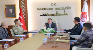 Bayburt'ta güvenlik ve asayiş bilgilendirme toplantısı düzenlendi
