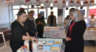 Boyabat'ta LÖSEV yararına kermes düzenlendi