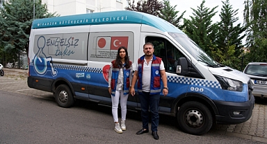BÜYÜKŞEHİR ÖZEL BİREYLERİN HAYATINA DOKUNUYOR