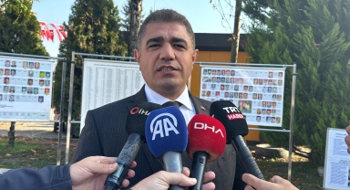 Düzce Depremi'nde hayatını kaybedenler için anma töreni düzenlendi