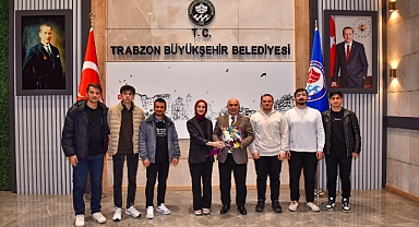 GENÇ MUCİTLER BÜYÜKŞEHİR BELEDİYESİ’Nİ ZİYARET ETTİ