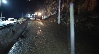 Giresun'da heyelan sonucu kapanan kara yolu ulaşıma açıldı