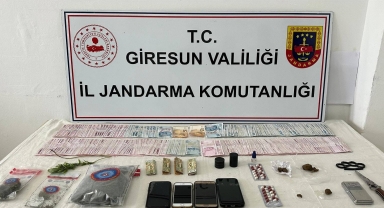 Giresun'da uyuşturucu operasyonunda yakalanan 4 zanlıdan biri tutuklandı