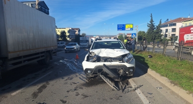 GÜNCELLEME - Samsun'da bir araçla çarpışan motosikletteki 1 kişi öldü, 1 kişi yaralandı