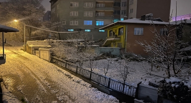 Kavak'a kar yağışı etkili oluyor