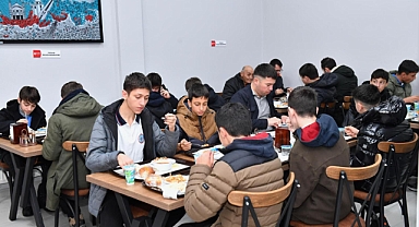 Kent Lokantası öğrencilerden büyük rağbet görüyor