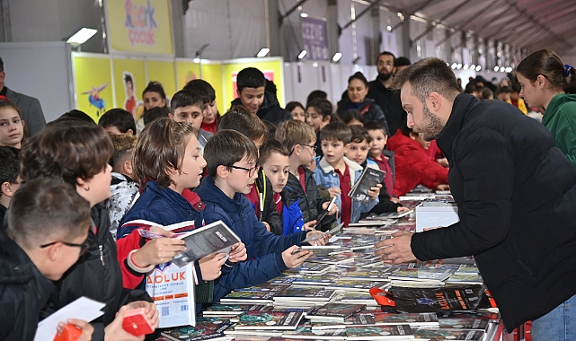 KİTAP GÜNLERİ GELENEKSEL HALE GELECEK