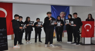 Laçin'de Öğretmenler Günü kutlandı