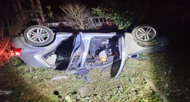 Samsun'da devrilen otomobildeki 6 kişi yaralandı
