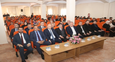 Taşova'da 24 Kasım Öğretmenler Günü kutlandı