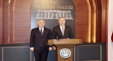 TBMM Milli Savunma Komisyonu Başkanı Akar, Trabzon'da konuştu: