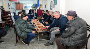 Terme Belediye Başkanı Kul, Kocaman Caddesi'nde esnaf ve vatandaşlarla buluştu