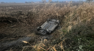 Tokat'ta devrilen otomobildeki emekli polis öldü