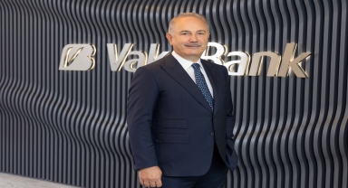 Vakıfbank'tan 870 milyon dolarlık sürdürülebilirlik temalı sendikasyon kredisi
