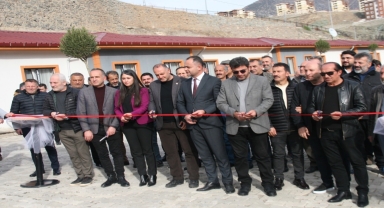 Yusufeli'nde belediye sosyal tesisleri hizmete açıldı