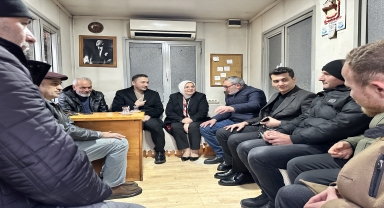 AK Parti'li Keşir, Düzce'de esnafı ziyaret etti