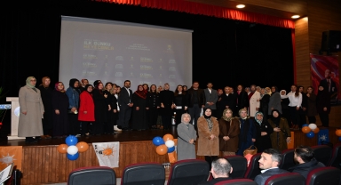 AK Parti Vezirköprü Kadın Kolları Başkanlığına yeniden Yanğa seçildi