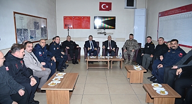 BAŞKAN GENÇ VE İL PROTOKOLÜ YENİ YILA BÖYLE GİRDİ