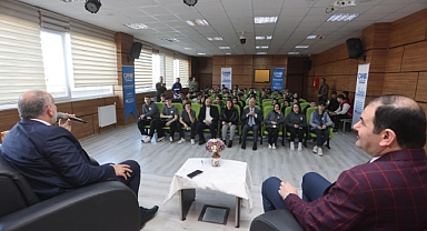 Başkan İbrahim Sandıkçı Öğrencilere Buluştu